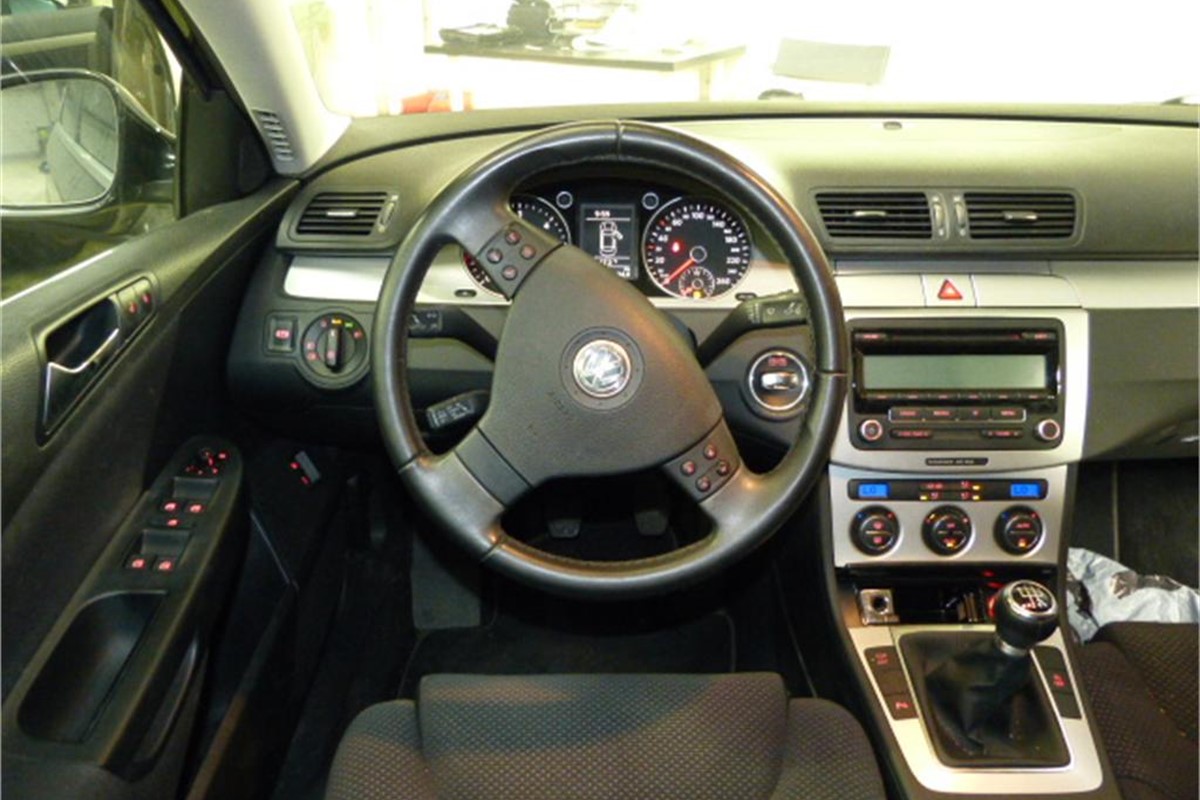 Volkswagen Passat 2.0 Confortline BlueMotion