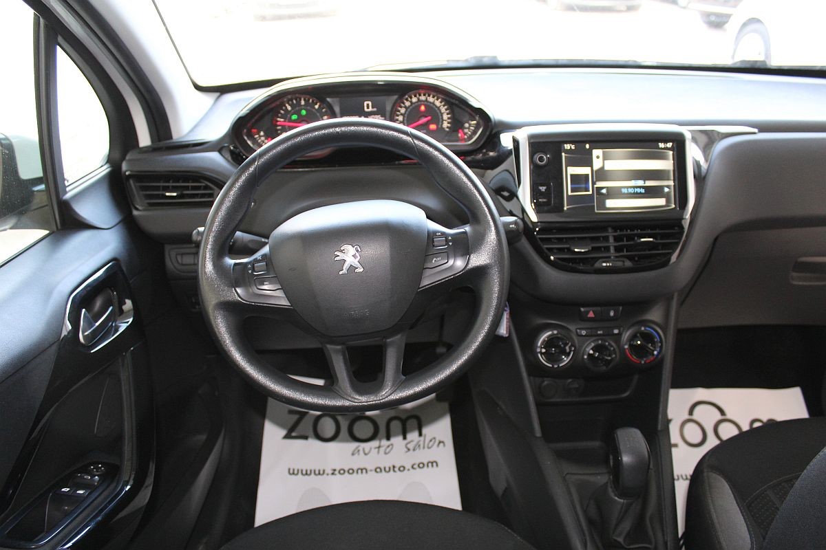 Peugeot 208 1.4 HDi