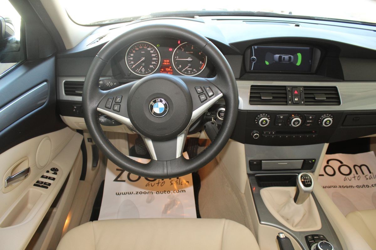 BMW
 5-Series e60 520D Luxe