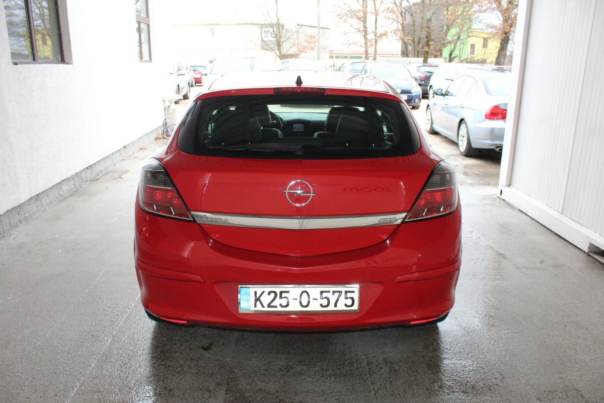 Opel Astra 1.4i GTC