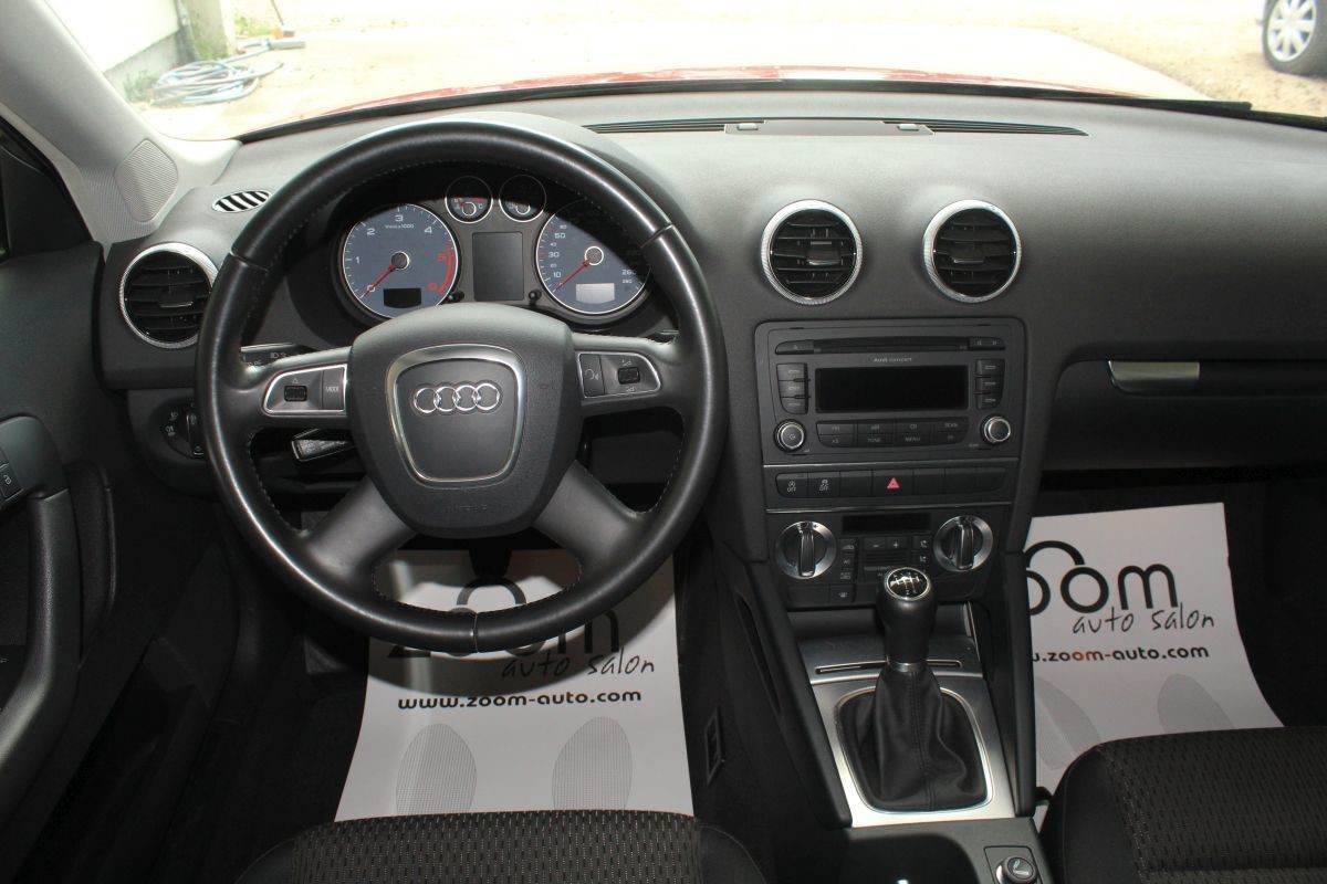 Audi A3
 1.6 TDI Sportback Ambition