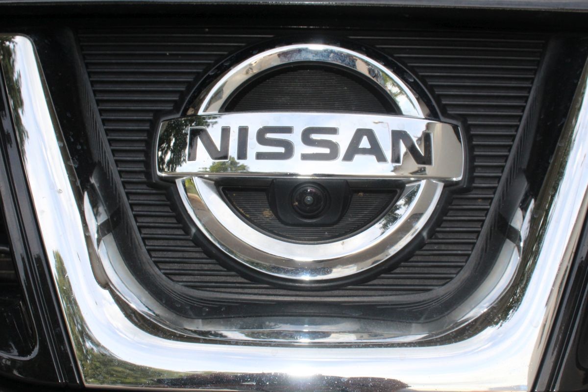 Nissan
 Qashqai 1,6 DCI S/S TEKNA 4X2