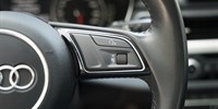 Audi A4
 2.0 TDI S line