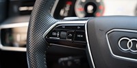 Audi A6
 3.0 TDI S line QUATTRO