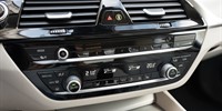 BMW
 5-Series 520d xDrive