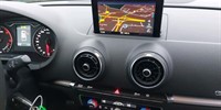 Audi A3
 1.6 TDi Sportback S-tronic Business Line