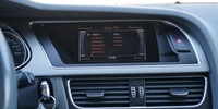 Audi A4
 2.0 TDI