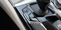 BMW
 5-Series 520d xDrive