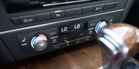 Audi A6
 2.0 TDI