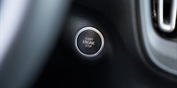 Volvo
 XC40 2.0 D