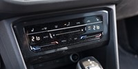 Volkswagen Tiguan
 2.0 TDI R-line