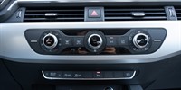 Audi A4
 2.0 TDi Ultra S-tronic Business