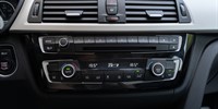 BMW
 3-Series 318d Advantage