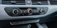 Audi A4
 2.0 TDI