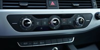 Audi A4
 2.0 TDI ULTRA 150 BUSINESS LINE