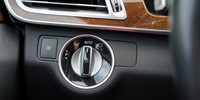 Mercedes-Benz E-Class
 220 CDI