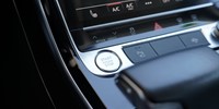 Audi A8
 50 TDI Quattro Tiptronic