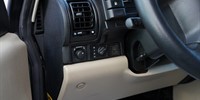 Land Rover
 DISCOVERY 2,5 D