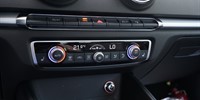 Audi A3
 1.6 TDI S-line Berline