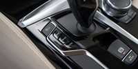 BMW
 5-Series 520 D XDRIVE