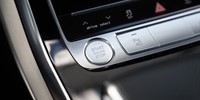 Audi Q7
 3.0 TDI S line QUATTRO