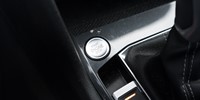 Volkswagen Tiguan
 2.0 TDI R-line