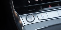 Audi A6
 3.0 TDI S line QUATTRO