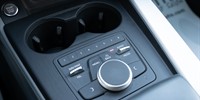 Audi A4
 2.0 TDI