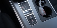 Audi A6
 40 TDi S-tronic