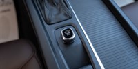 Volvo
 XC60 D4 190 CH