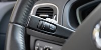 Volvo
 V40 D2
