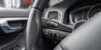 Volvo
 S60
 2.0D D2 Kinetic Business