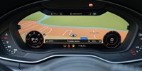 Audi A4
 2.0 TDI S line