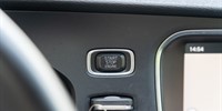 Volvo
 V40 D2