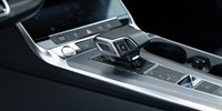 Audi A6
 50 TDi Sport Quattro Tiptronic