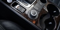 Volkswagen Touareg
 3.0 TDI 4 MOTION