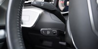 Audi A6
 2.0 TDI S line