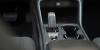 Volvo
 XC40 2.0 D