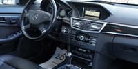 Mercedes-Benz E-Class
 E 220 CDI AVANTGARDE