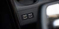 BMW
 X1 18 d sDrive