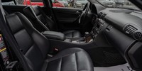 Mercedes-Benz C-Class
 220 CDI