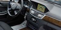 Mercedes-Benz E-Class
 220 CDI