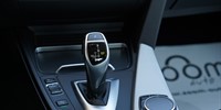 BMW
 3-Series 320 d Automatik 