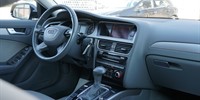 Audi A4
 2.0 TDI
