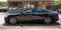 Audi A8
 3.0 TDI S line QUATTRO