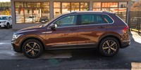 Volkswagen Tiguan
 2.0 TDI DSG 4MOTION