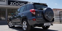 Toyota
 RAV4
 2,2 D