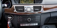 Mercedes-Benz E-Class
 220 CDI