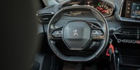 Peugeot 2008 1.2 PureTech STYLE