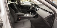 Land Rover
 Range Rover
 EVOQUE 2.0D 4X4